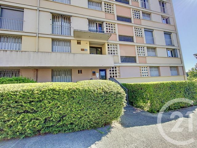 Appartement F4 à vendre - 4 pièces - 66.56 m2 - MARSEILLE - 13013 - PROVENCE-ALPES-COTE-D-AZUR - Century 21 Immo-Conseil